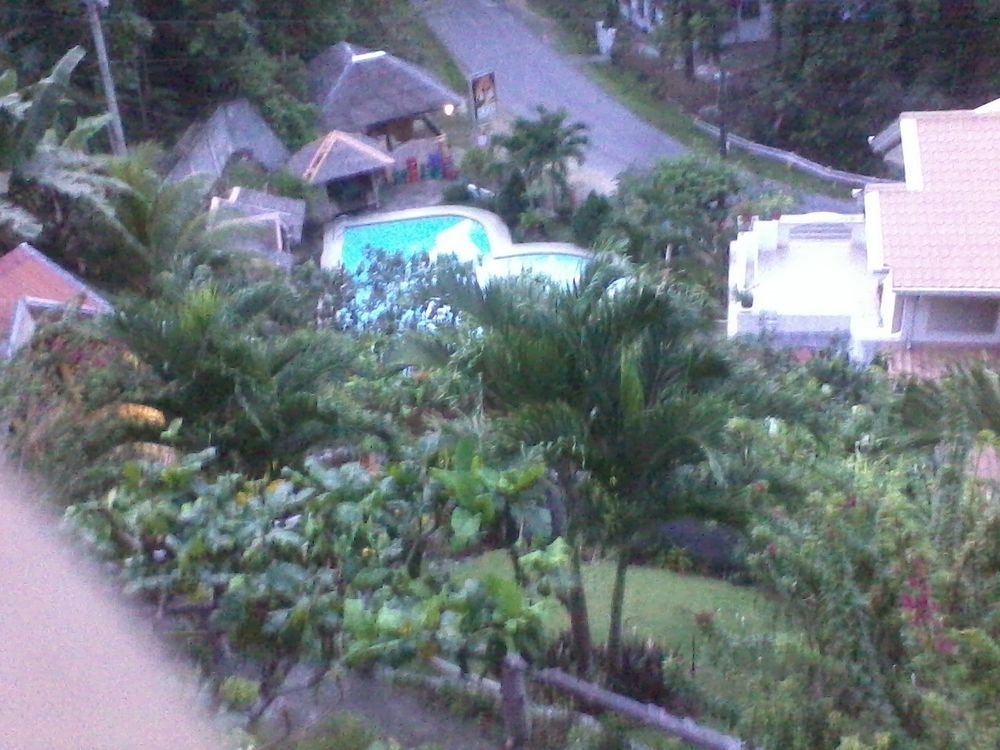 Hilltop Cottages 로복 외부 사진