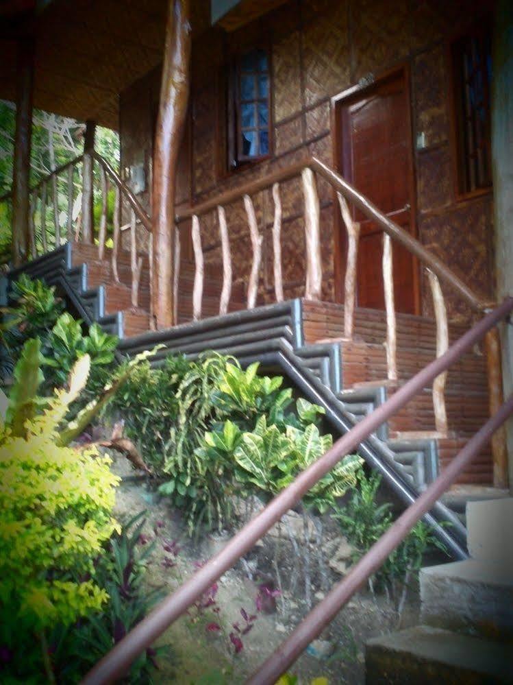 Hilltop Cottages 로복 외부 사진